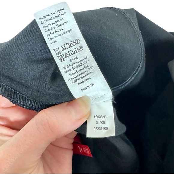 Spanx The Perfect Jumpsuit Wide Leg Flare in Classic Black 20383R - Picture 13 of 14